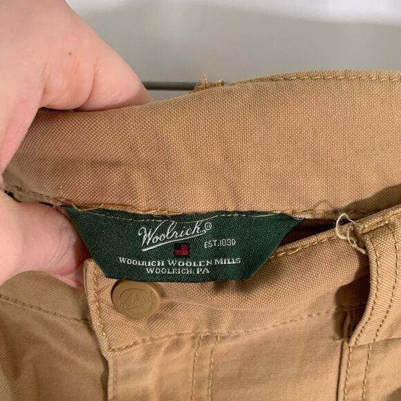 Woolrich Cargo Shorts Men's 34 Brown Snap Pockets Lightweight Cotton Blend - Picture 3 of 5